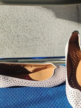 Lucky Brand Women's Perforated Ballet Flats in Cream